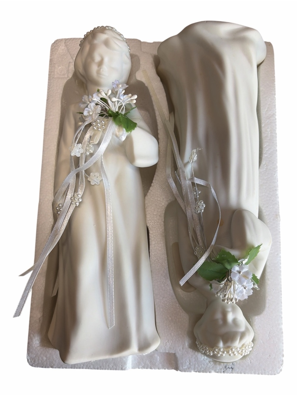 🔥 Vintage Set of 2 Lighted Angel Figurines White Floral Pearl Decor #38412🔥